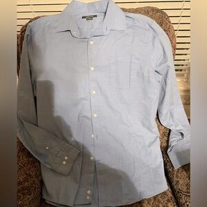 CLAIBORNE Men’s Long Sleeve button down shirt Size:L blue & White check Like New